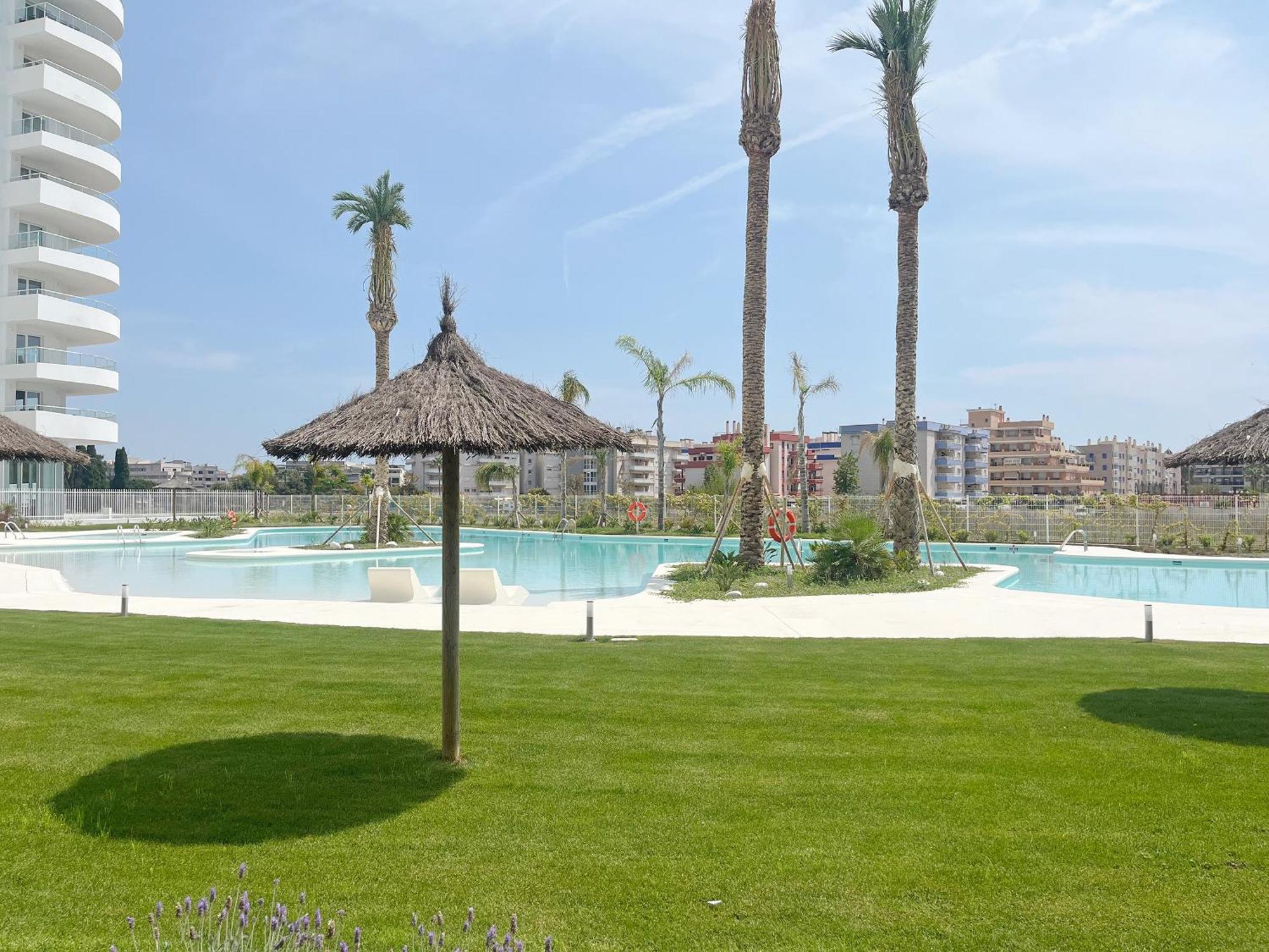 Global Properties, Apartamento Con Terraza Y Vistas A La Piscina En Gran Canet Canet d'En Berenguer Екстер'єр фото